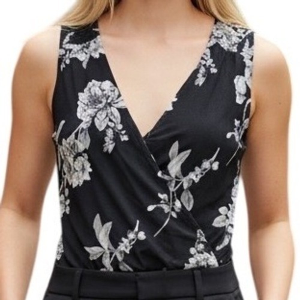 WHITE HOUSE BLACK MARKET Black Peony Sketch Mesh Faux Wrap Bodysuit‎ NWT Small